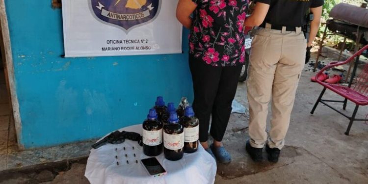 Desmantelan laboratorio de cocaína en Limpio