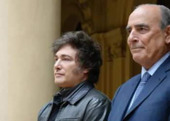 Renunció el jefe de gabinete de Javier Milei