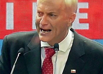 Chile elige nuevo presidente esperándose una inminente segunda vuelta