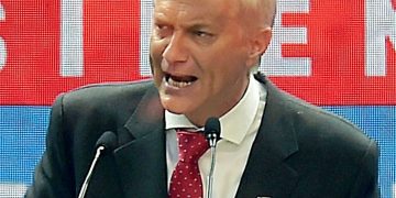 Chile elige nuevo presidente esperándose una inminente segunda vuelta