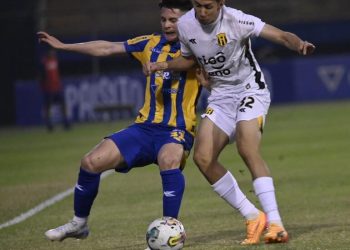 Guaraní buscará vencer y esperar un tropiezo de Cerro