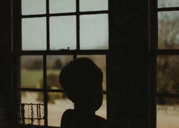 Imputan a padrastro que habría abusado de tres niños contagiándoles sífilis  y VIH