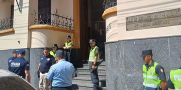 Jubilados municipales podrían crucificarse si siguen sin cobrar