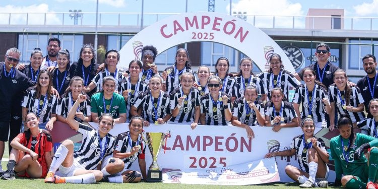 Libertad se consagró campeón de la Copa eFe 2025