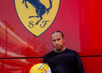 Ferrari no le renovaría a Hamilton e iría por otra estrella