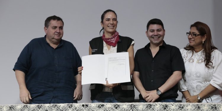 Obras Públicas anuncia firma de adjudicación para la construcción de la costanera de Concepción