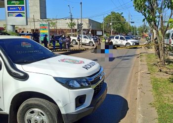 Motociclista pierde la vida tras ser arrollada por un bus del transporte público