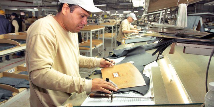 Viceministro habla de una desocupación de 4,9%, la más baja en 10 años