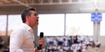 Peña prometió que las vacaciones de invierno coincidirán con el Mundial 2026