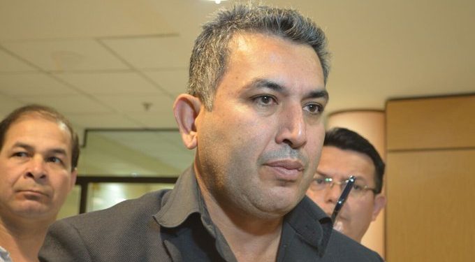 «Si se juega a las 10 de la noche, sería un despropósito suspender las clases»