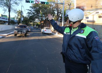 Policía Nacional pide a ciudadanía denunciar abusos de la PMT en las calles
