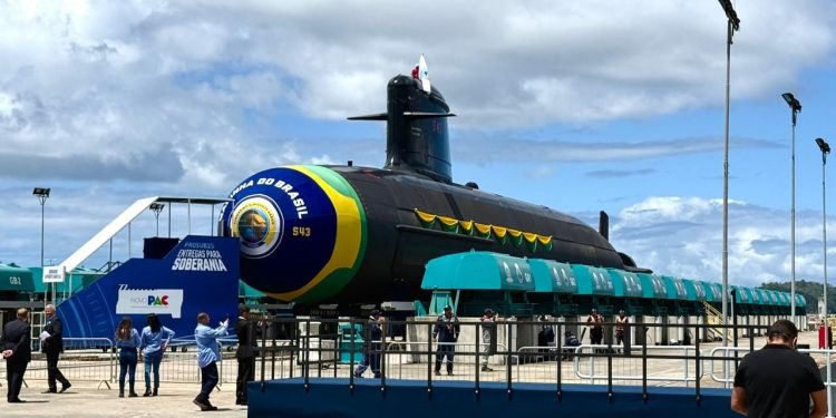 Brasil incorpora el Scorpène «Tonelero» y acerca su plan para un submarino nuclear