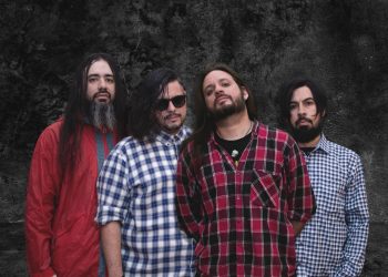 La banda Cuatrotreinta estrenó su nuevo sencillo «Sentencia Eterna»