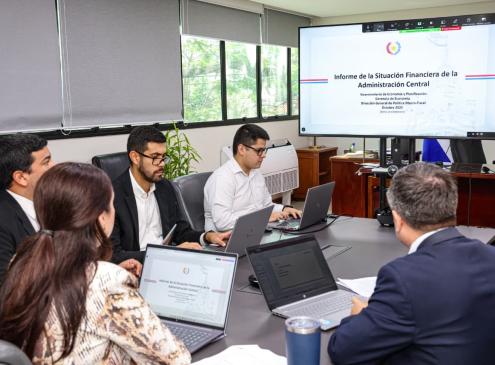 Déficit fiscal a octubre se ubica en 1,1% del PIB