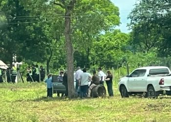 Familia Lindstron denuncia irregularidades en procedimiento fiscal para despojarlos de su propiedad