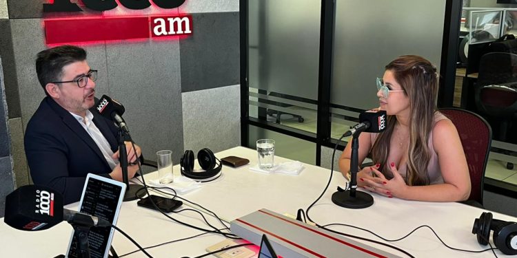 Advierten desde la ANT que conductores de plataforma deben tener licencia profesional