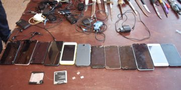 Ministerio de Justicia incauta drogas, armas y celulares en la Penitenciaría de Encarnación