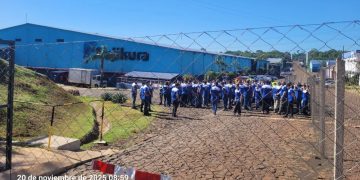 Dueña de fábrica genera evacuación con falsa alarma de bomba