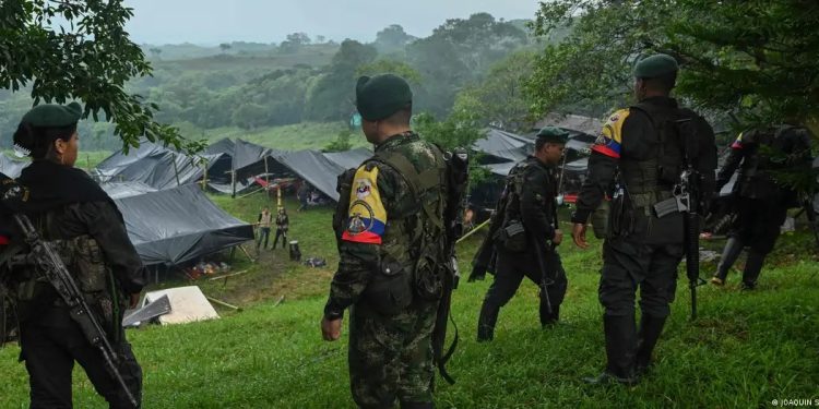 Colombia: disidencia FARC se compromete a no reclutar menores