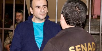 «Tío Rico» Insfrán a cárcel de Minga Guazú porque su abogado dice que será mejor atendido allí