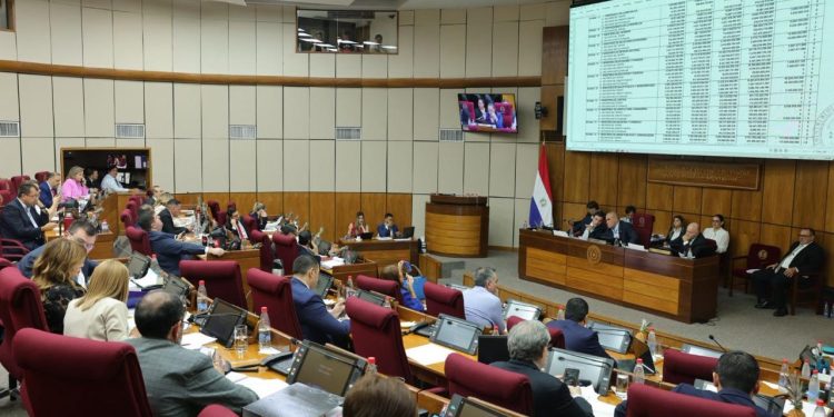 Senado aprueba con modificaciones el PGN 2026