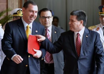 Esteños culpan a HC y a Zacarías de derrota de la ANR según encuesta