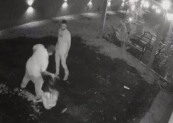 Jueza benefició a presunto golpeador de mujer con arresto domiciliario