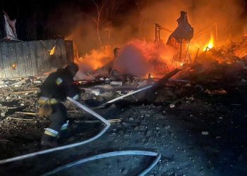 Seis muertos en Ucrania por ataques rusos con misiles y drones