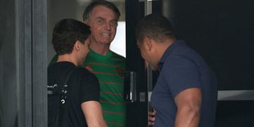 Policía brasileña arrestó al expresidente Jair Bolsonaro