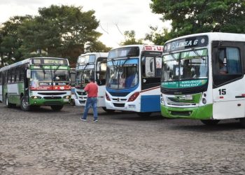 Buses internos de Asunción piden reajuste de G. 600 para seguir operando