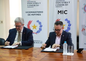 MIC y UIP firman convenio para financiar planes de negocio de Mipymes