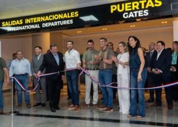 Aeropuerto Silvio Pettirossi inaugura moderna terminal de embarque