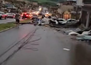 Tornado deja cinco muertos y un centenar de heridos en el sur de Brasil