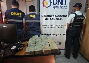 DNIT incautó 1.600.000 reales sin declarar