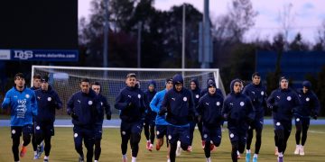 Plantel semicompleto para Paraguay en su segunda practica en Estados Unidos