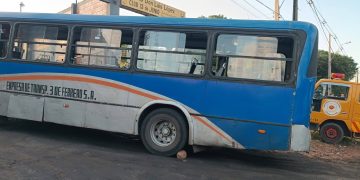Una joven murió arrollada por un colectivo en Itá