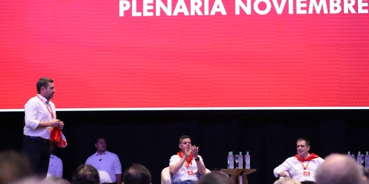 Elogios de Peña a Cartes: «pocos son los que bajan a la cancha porque en política hay que saber ligar»