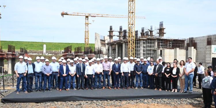 Paraguay y Argentina reactivan obra de maquinización de Aña Cuá