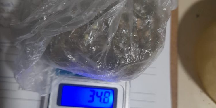 Encontraron droga en el patio del penal de Tacumbú