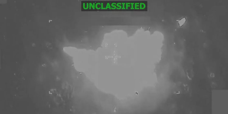 EE.UU realizó ataques «cinéticos» contra lanchas narco y abatió a ocho traficantes