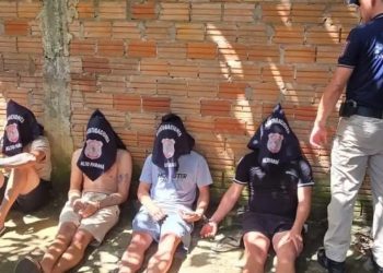 Detienen a cinco sospechosos por asalto a camión repartidor y robo a cooperativa en Ciudad del Este