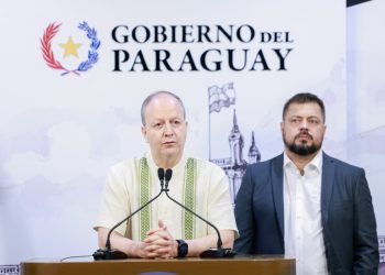 Ejecutivo presenta proyecto de reforma de la Caja Fiscal