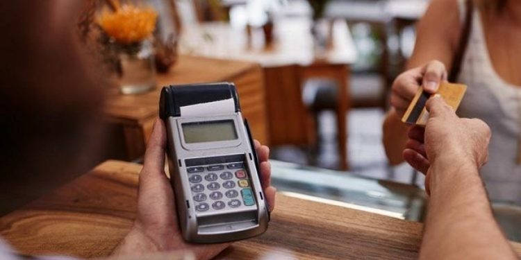 Importante aumento en compras con tarjetas