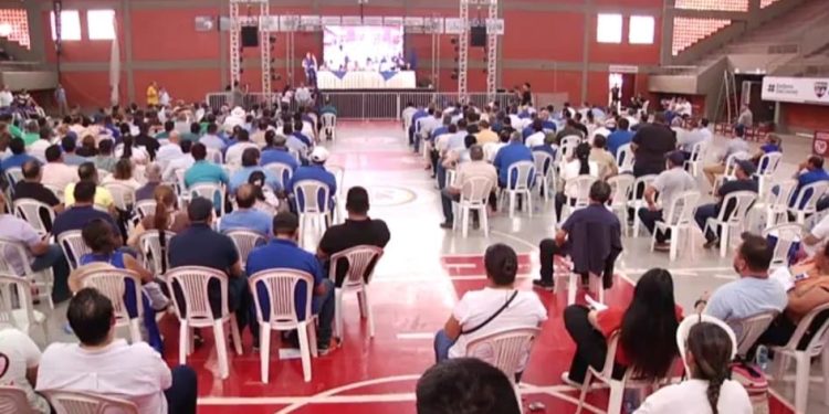 El PLRA elimina la paridad de género y pasa a regirse por el Código Electoral