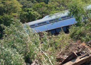 México: descarrilamiento de tren deja 13 fallecidos y decenas de heridos