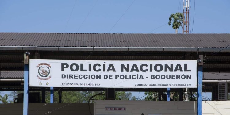 Mujer fallece por heridas de arma blanca y su pareja es detenida