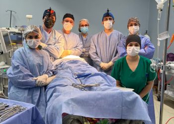 Exitoso procedimiento quirúrgico maxilofacial en el Hospital Central del IPS