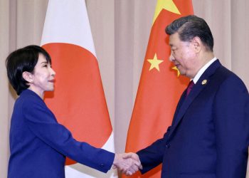 Japón denunció un incidente con cazas de China en medio de las tensiones