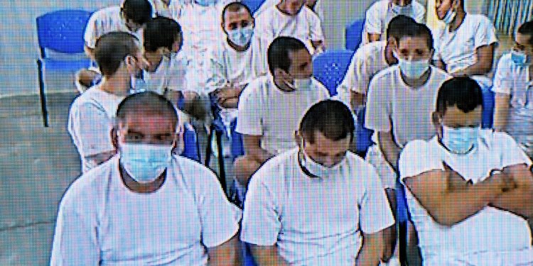 El Salvador: condenan a pandilleros a penas de hasta mil años de cárcel