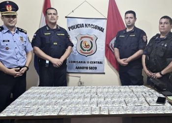 Incautan dólares falsos usados en compraventa de vehículos